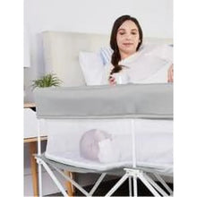 Load image into Gallery viewer, Portable Infant Bassinet
