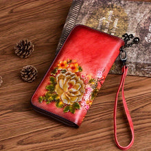 Load image into Gallery viewer, Vintage Clutch Bag
